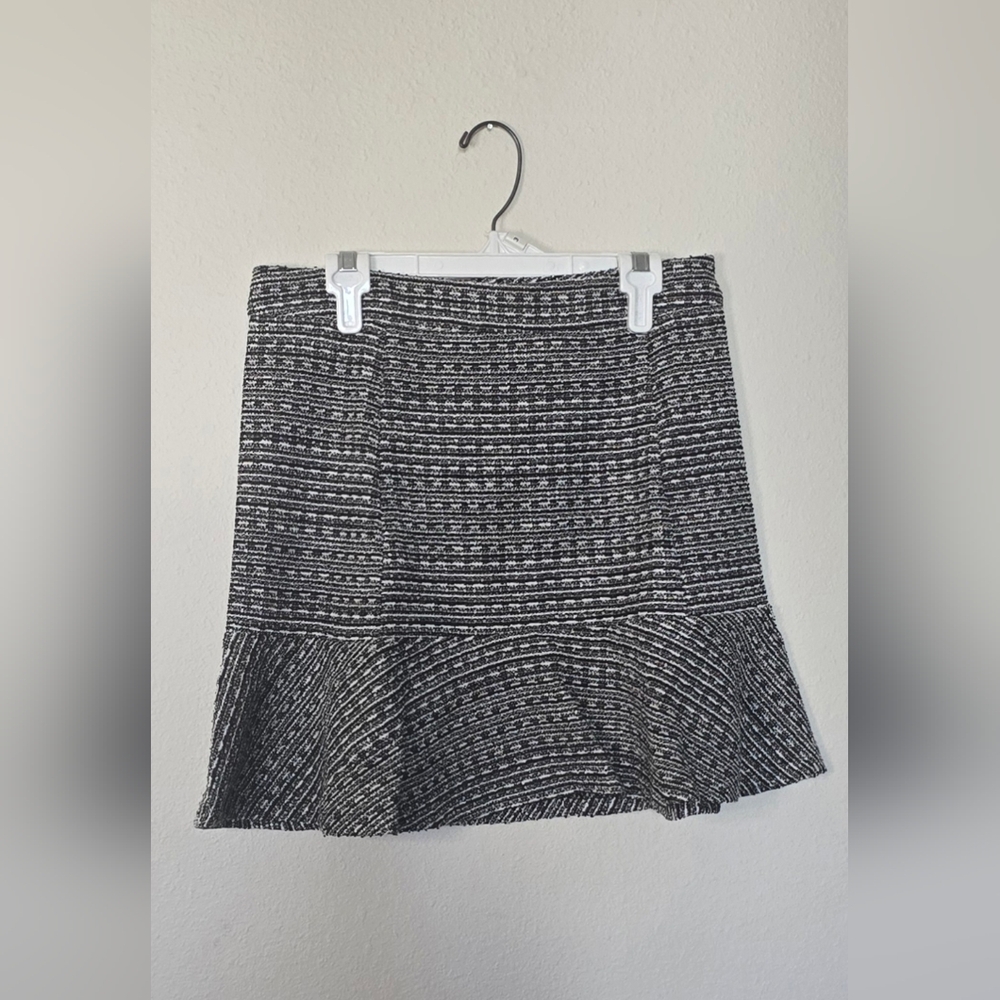 Hem & Thread Black White Classy Winter Tweed Ruffle Hem Mini Skirt New - Small